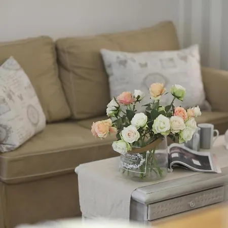 Vintage At Basilica Apartment