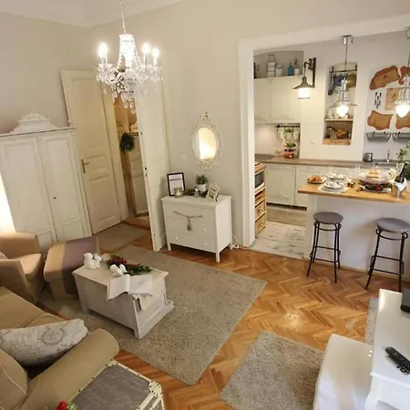 Apartment Vintage At Basilica Budapest
