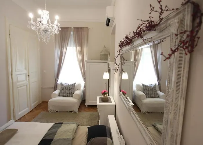 Apartment Basilica Διαμέρισμα *